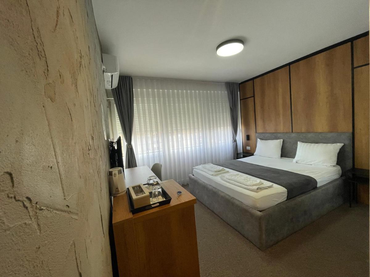 New Prishtina Luxury Rooms Pristina Eksteriør bilde