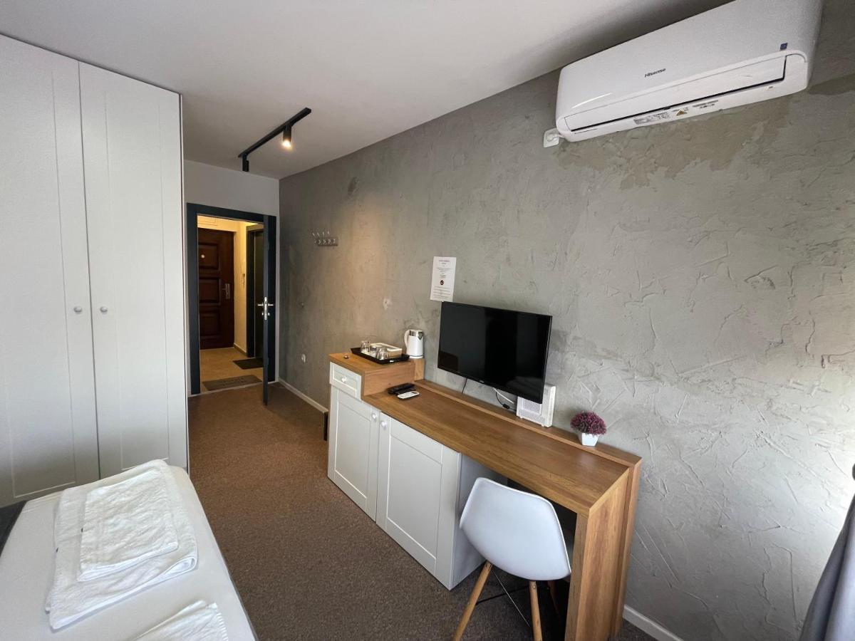 New Prishtina Luxury Rooms Pristina Eksteriør bilde