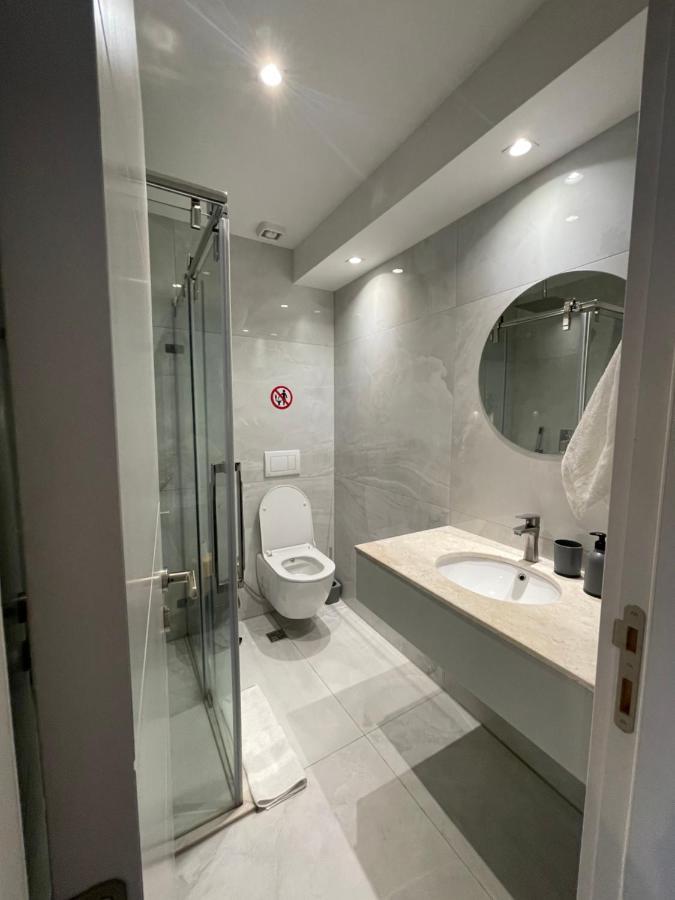 New Prishtina Luxury Rooms Pristina Eksteriør bilde