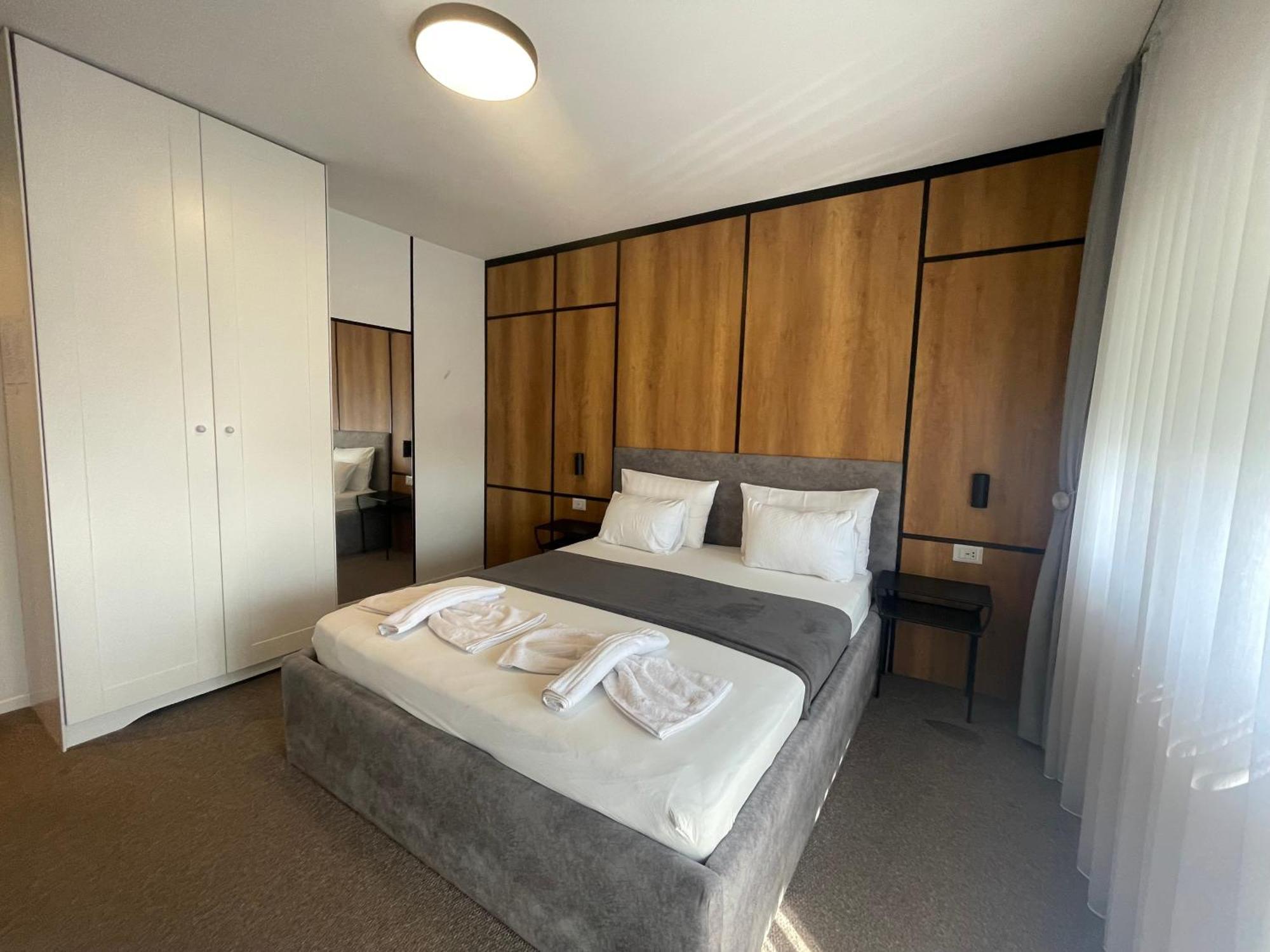 New Prishtina Luxury Rooms Pristina Eksteriør bilde